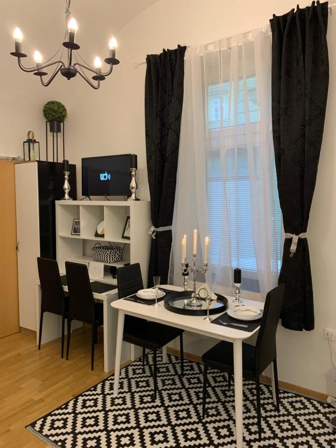 Apartment Aventus Μαριμπόρ Εξωτερικό φωτογραφία