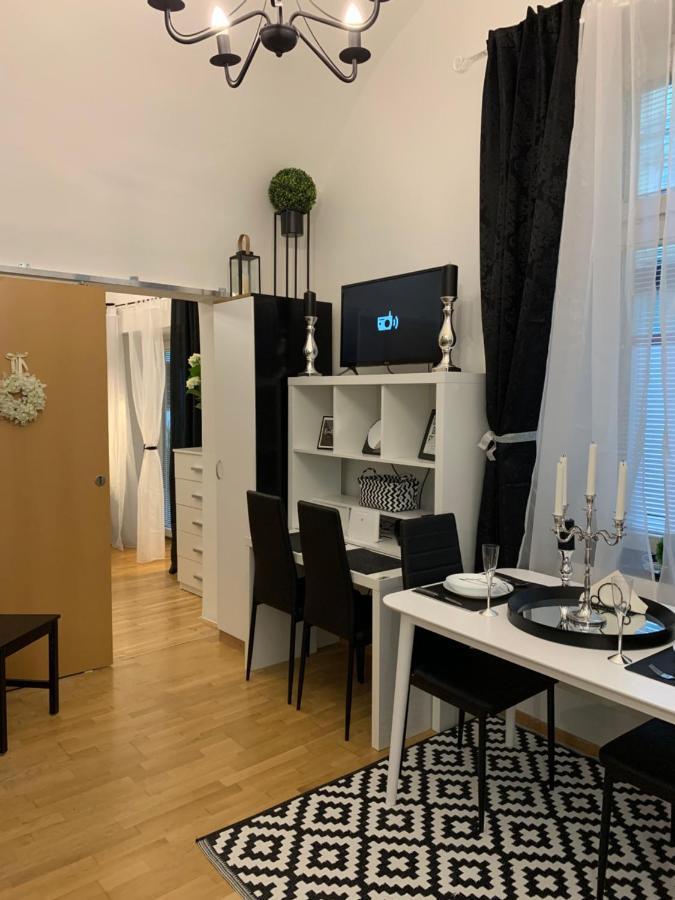 Apartment Aventus Μαριμπόρ Εξωτερικό φωτογραφία