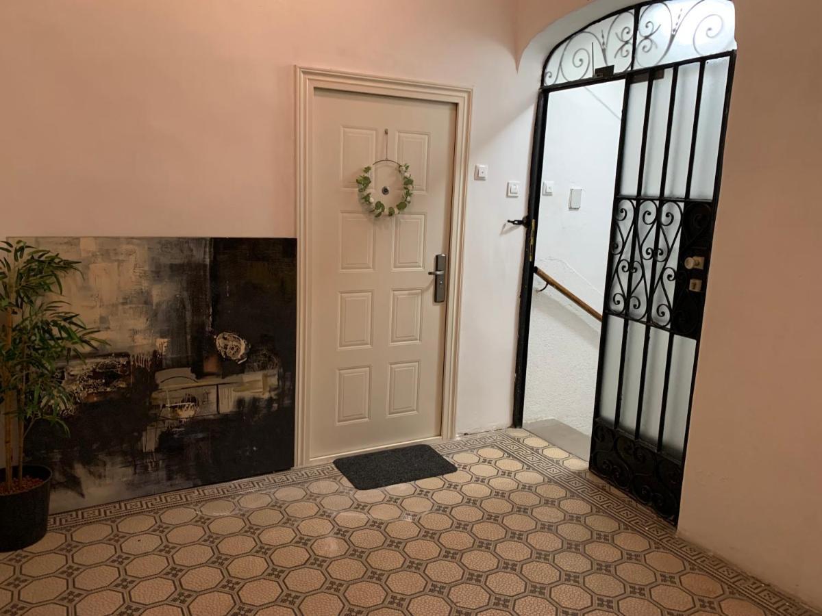 Apartment Aventus Μαριμπόρ Εξωτερικό φωτογραφία