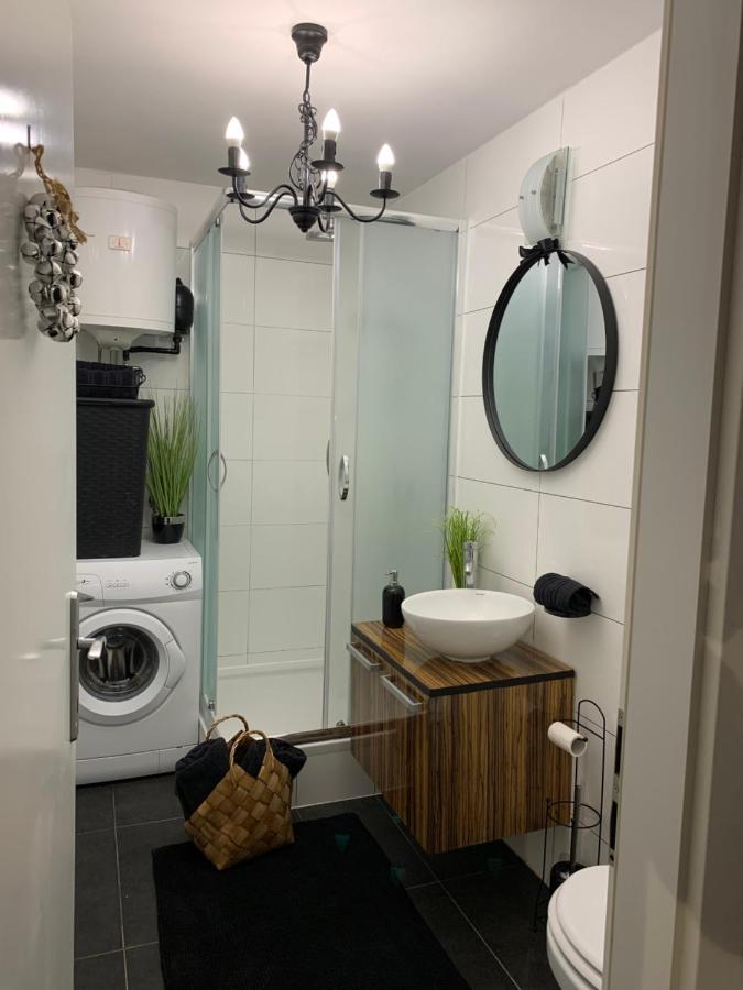 Apartment Aventus Μαριμπόρ Εξωτερικό φωτογραφία
