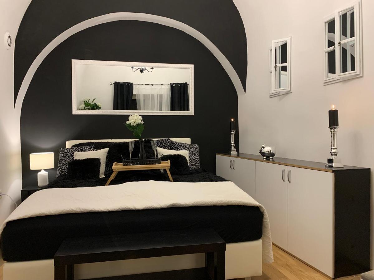Apartment Aventus Μαριμπόρ Εξωτερικό φωτογραφία