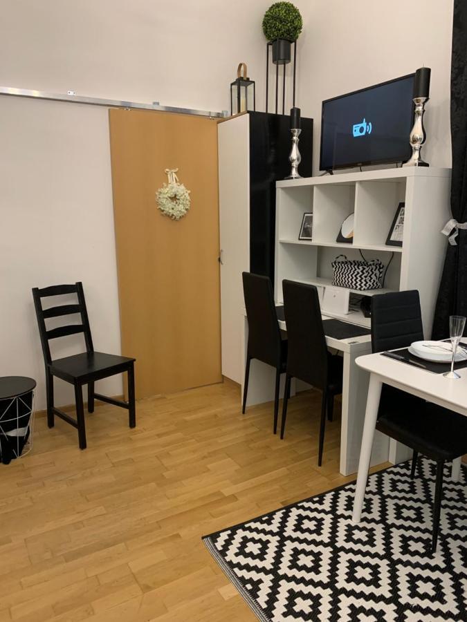 Apartment Aventus Μαριμπόρ Εξωτερικό φωτογραφία