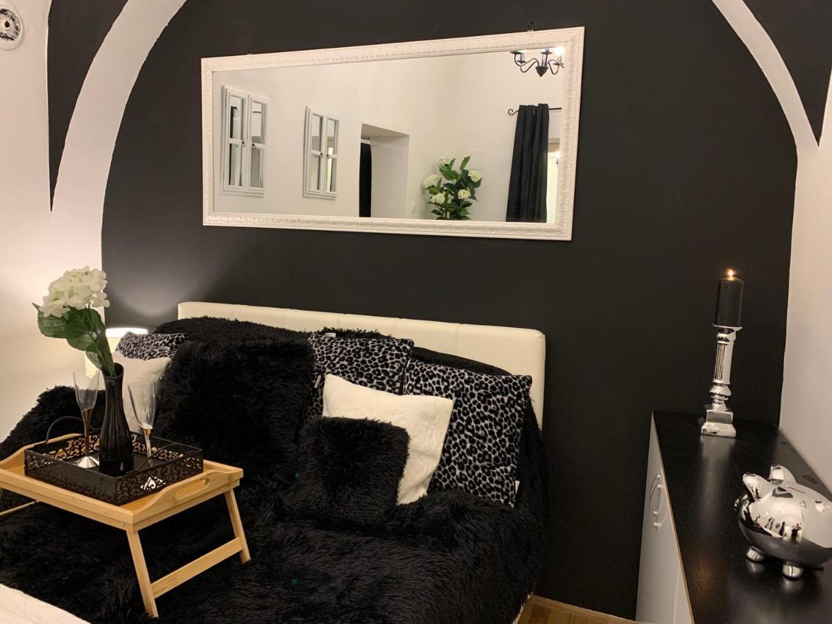 Apartment Aventus Μαριμπόρ Εξωτερικό φωτογραφία