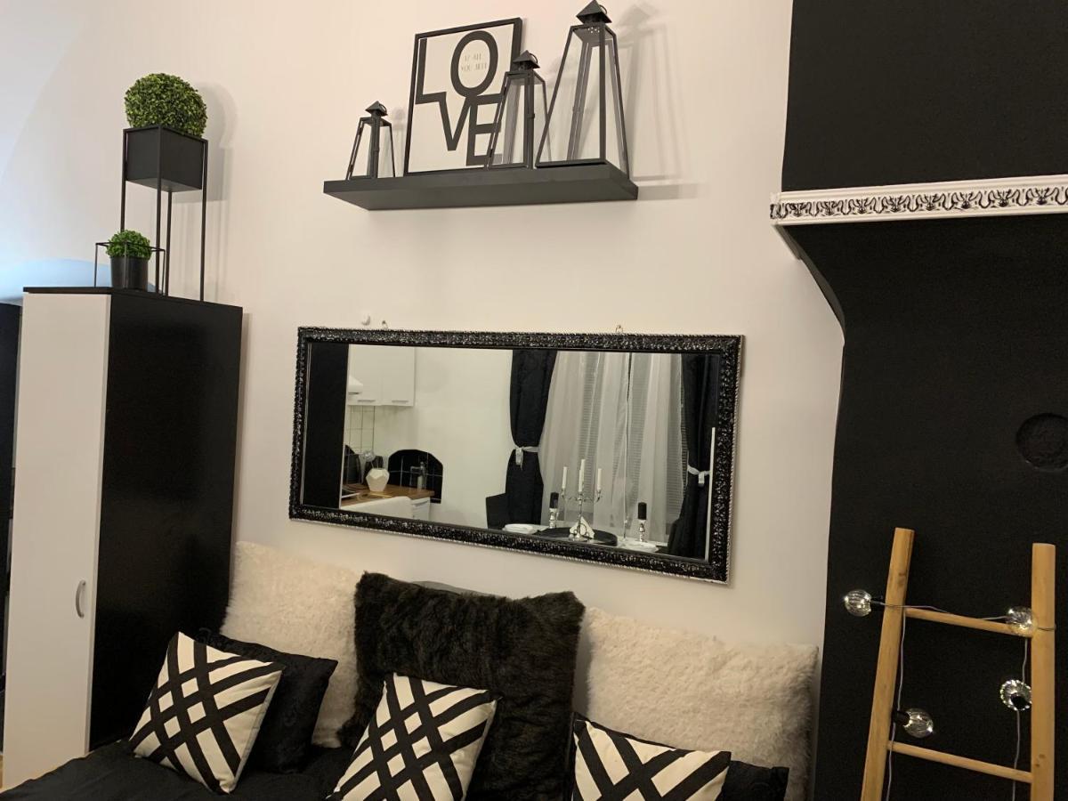 Apartment Aventus Μαριμπόρ Εξωτερικό φωτογραφία