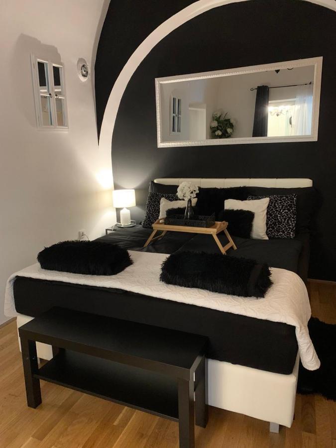 Apartment Aventus Μαριμπόρ Εξωτερικό φωτογραφία